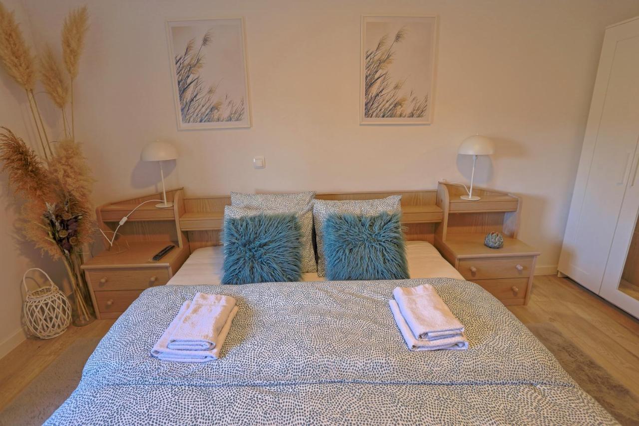 Luxury Apartman Alex With Sauna In The Village Otočac Zewnętrze zdjęcie