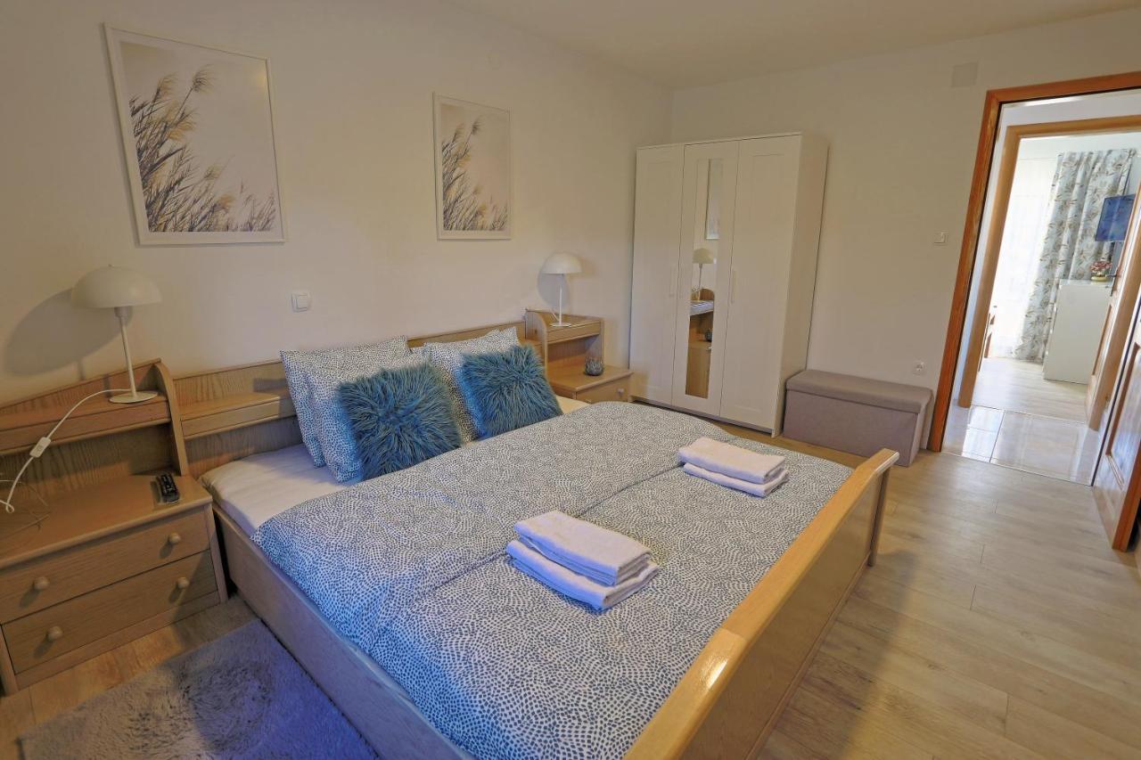 Luxury Apartman Alex With Sauna In The Village Otočac Zewnętrze zdjęcie